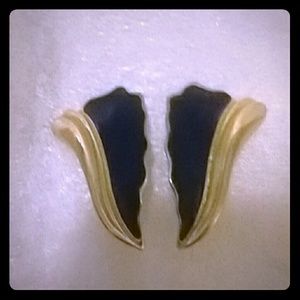 Antique earrings, clip on